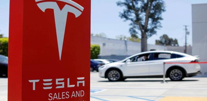 Musk had hoped to have the plant up and running six months ago. Musk had hoped to have the plant up and running six months ago.