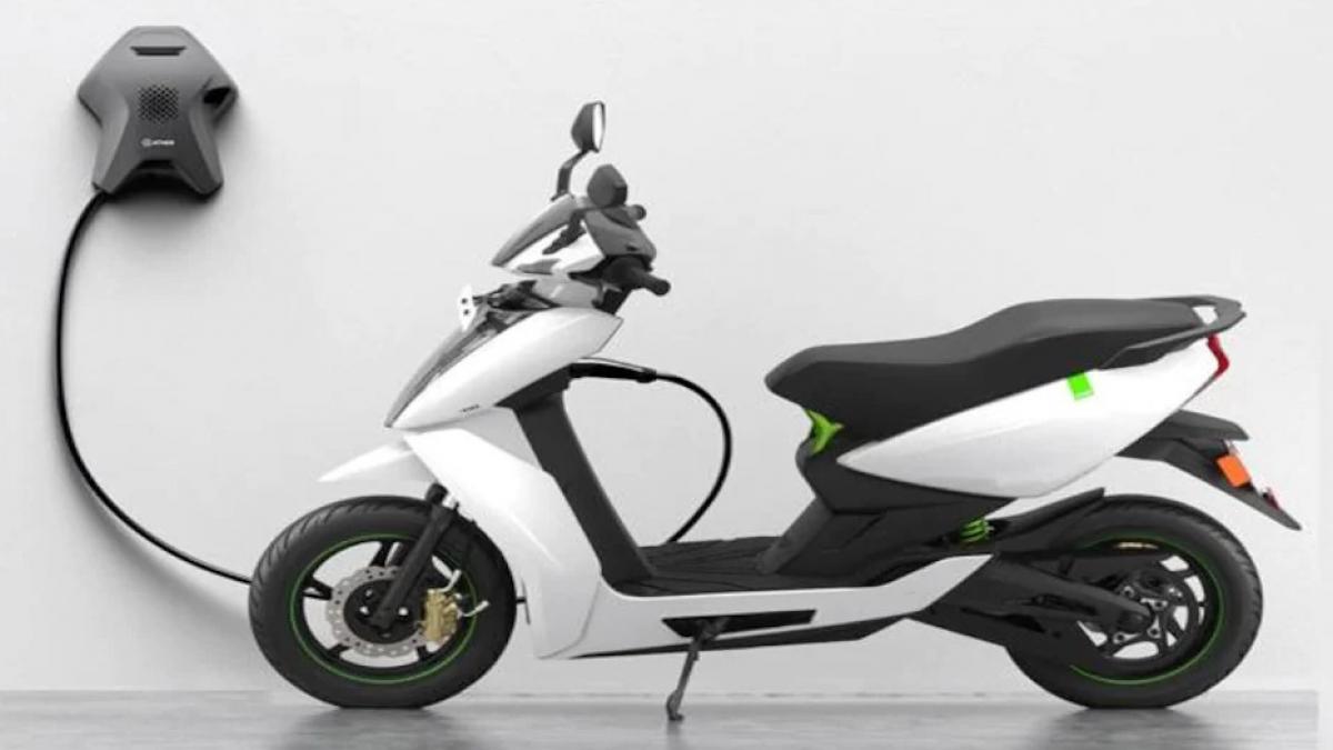 EV manufacturer, Ather Energy has said that the EV batteries should be designed as per India's weather , road conditions EV manufacturer, Ather Energy has said that the EV batteries should be designed as per India's weather , road conditions