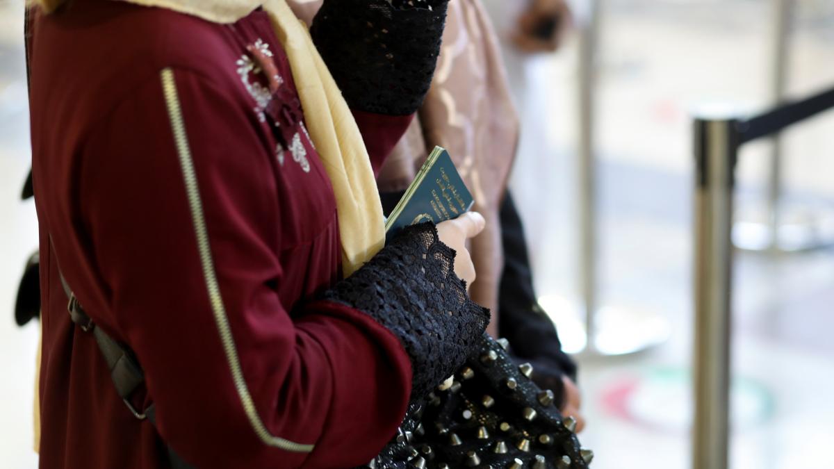 Afghanistan: Taliban bans women from flying without male chaperone