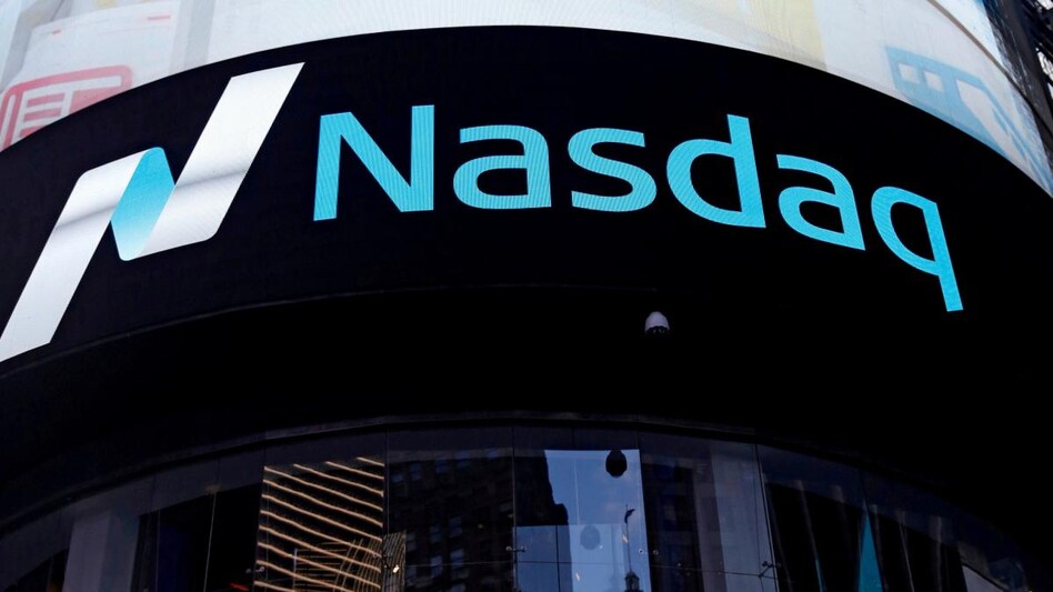Nasdaq rallies 4% after US Fed hikes rates, signals more to come (Photo: Reuters) Nasdaq rallies 4% after US Fed hikes rates, signals more to come (Photo: Reuters)