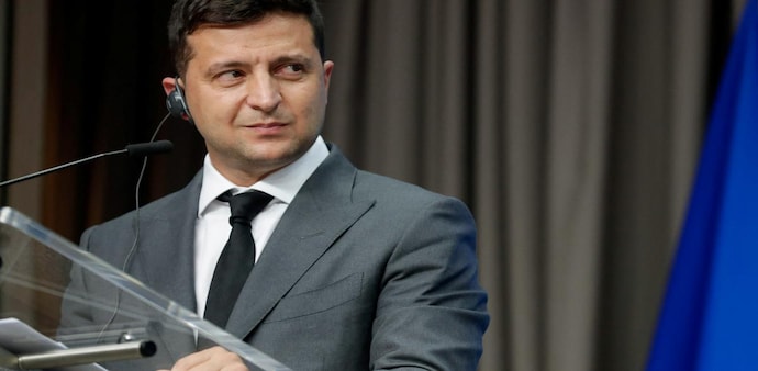 In his most confident public statement yet, Zelenskyy called on Russian troops to surrender. In his most confident public statement yet, Zelenskyy called on Russian troops to surrender.