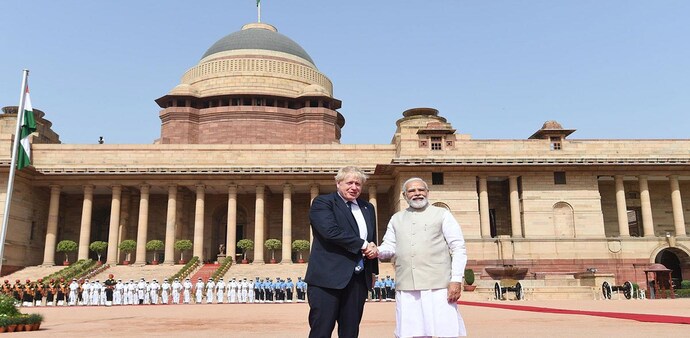 Prime Minister Narendra Modi received the British Prime Minister Boris Johnson at the Rashtrapati Bhawan today. Prime Minister Narendra Modi received the British Prime Minister Boris Johnson at the Rashtrapati Bhawan today.