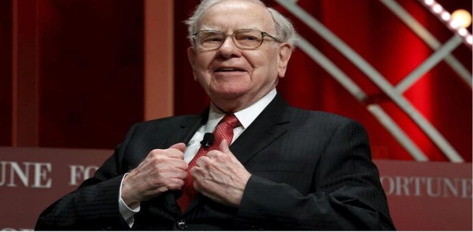 Buffett held the lunch auction once a year for 20 years before the pandemic began to raise money for the Glide Foundation, which helps the homeless in San Francisco. Buffett held the lunch auction once a year for 20 years before the pandemic began to raise money for the Glide Foundation, which helps the homeless in San Francisco.