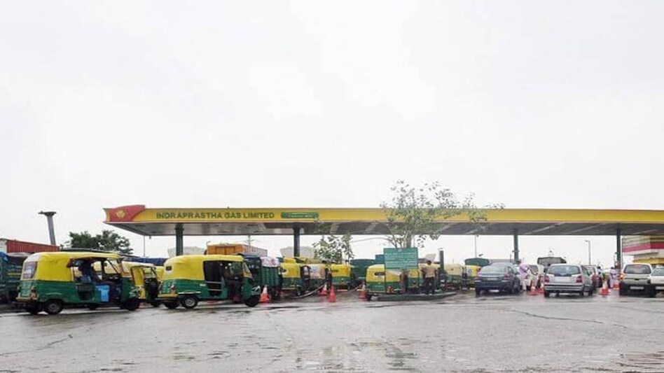 The hike in CNG price takes the overall increase to Rs 9.10 per kg in six days. The hike in CNG price takes the overall increase to Rs 9.10 per kg in six days.