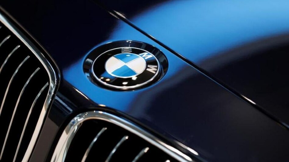 The BMW range of sedans and SUVs clocked sales of 2,636 units, while the MINI luxury compact car sold 179 units. The BMW range of sedans and SUVs clocked sales of 2,636 units, while the MINI luxury compact car sold 179 units.