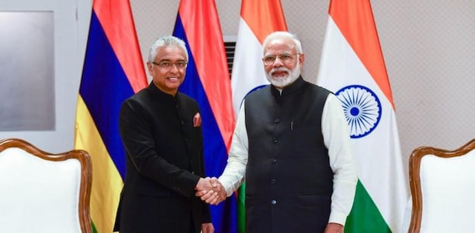 PM Modi with Prime Minister of Mauritius Pravind Kumar Jugnauth (Photo: ANI) PM Modi with Prime Minister of Mauritius Pravind Kumar Jugnauth (Photo: ANI)