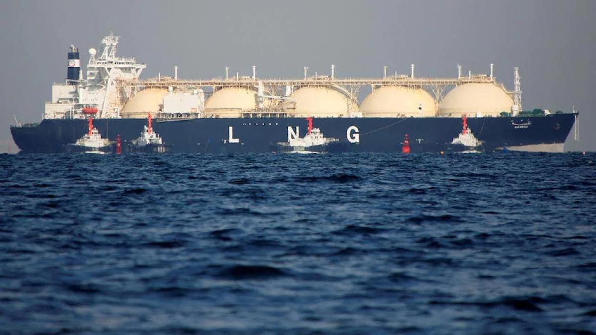 Petronet may build 4th LNG facility in India to meet energy demand Petronet may build 4th LNG facility in India to meet energy demand