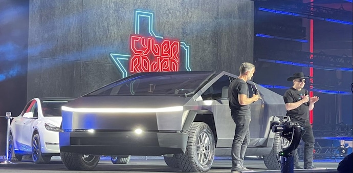 Musk announced that two-thirds of America’s electric vehicles are Tesla cars and highlighted the accomplishments of the Tesla AI team. Image-Twitter Musk announced that two-thirds of America’s electric vehicles are Tesla cars and highlighted the accomplishments of the Tesla AI team. Image-Twitter
