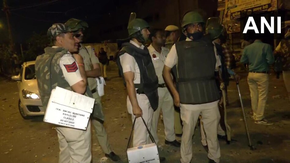 Several police personnel are injured, officials said. (Photo: ANI) Several police personnel are injured, officials said. (Photo: ANI)