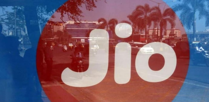 Under the new plan, users will get Internet Box (Gateway Router), Set Top Box and Installation valued at Rs 10,000 at zero cost when they opt for a JioFiber Postpaid connection. Under the new plan, users will get Internet Box (Gateway Router), Set Top Box and Installation valued at Rs 10,000 at zero cost when they opt for a JioFiber Postpaid connection.