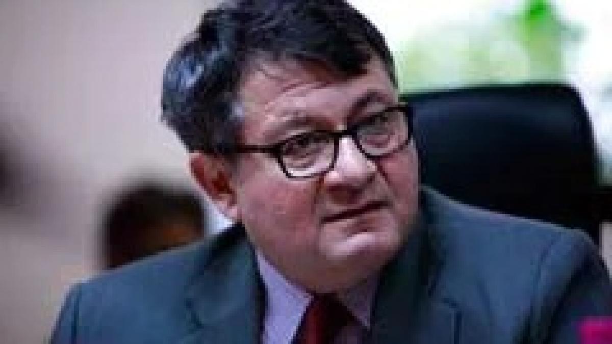 Suman K Bery had earlier served as Director-General (Chief Executive) of the National Council of Applied Economic Research (NCAER), New Delhi. Suman K Bery had earlier served as Director-General (Chief Executive) of the National Council of Applied Economic Research (NCAER), New Delhi.