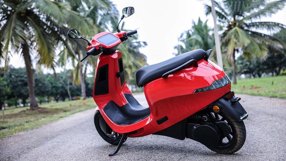 A man named Balwant Singh, in a series of tweets, wrote how the new electric vehicle (EV) from Ola was faulty. A man named Balwant Singh, in a series of tweets, wrote how the new electric vehicle (EV) from Ola was faulty.