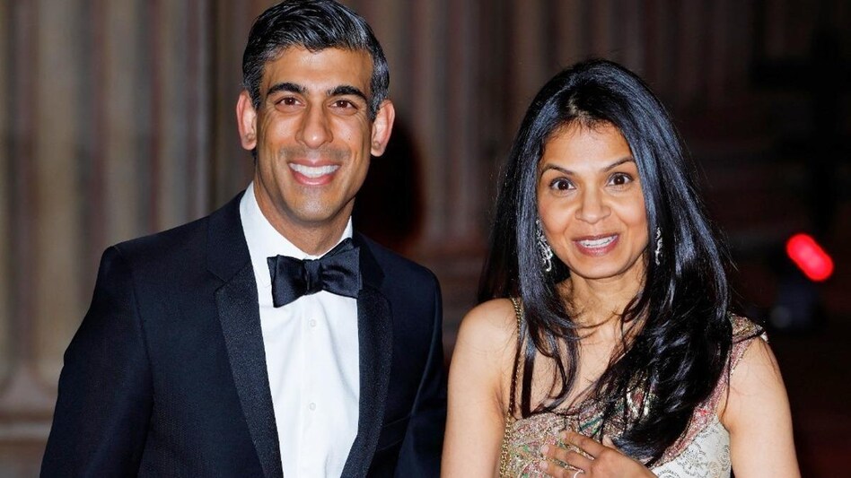 Murty owns around 0.9 per cent of Infosys stake and therefore receives millions in dividends from the Indian software services major. Murty owns around 0.9 per cent of Infosys stake and therefore receives millions in dividends from the Indian software services major.