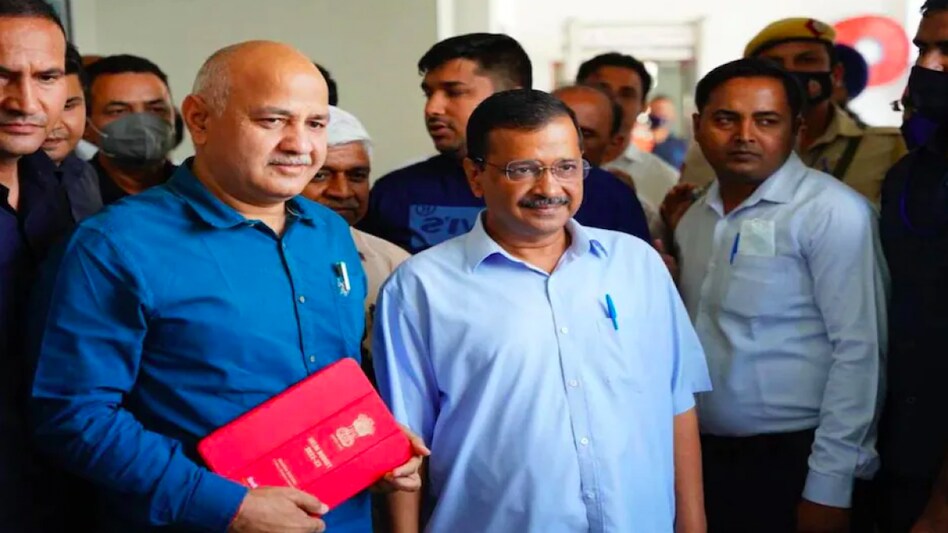 Delhi Deputy Chief Minister Manish Sisodia with Chief Minister Arvind Kejriwal Delhi Deputy Chief Minister Manish Sisodia with Chief Minister Arvind Kejriwal