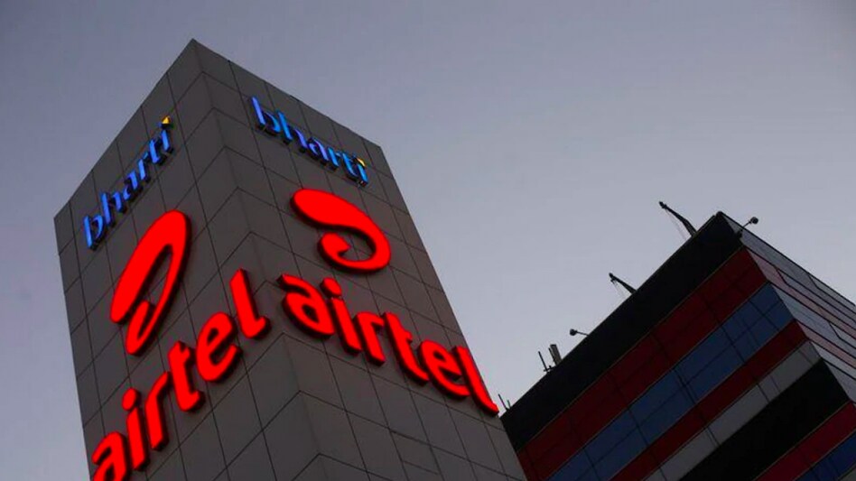 Airtel Start-up Accelerator Program invests in early-stage start-ups engaged in developing solutions based on new age technologies. Airtel Start-up Accelerator Program invests in early-stage start-ups engaged in developing solutions based on new age technologies.