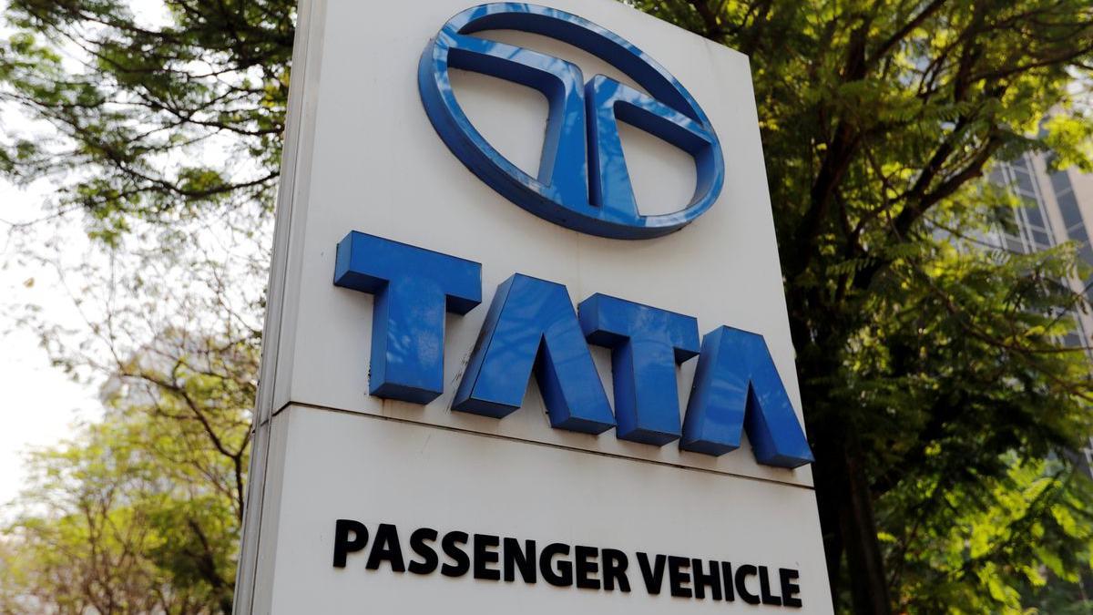 Tata Motors stock is trading higher than 20 day and 200 day moving averages but lower than 5 day, 50 day and 100 day moving averages.