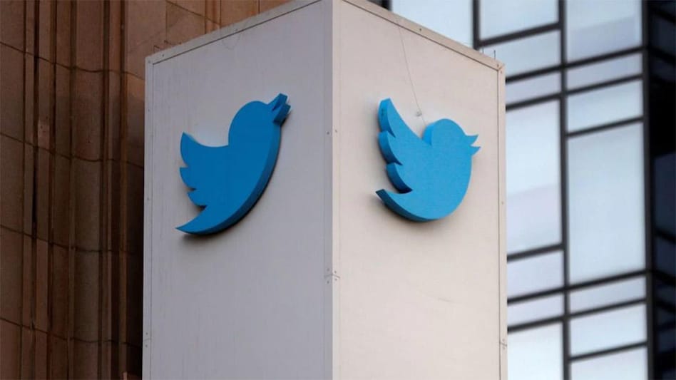 A Twitter logo is seen outside the company headquarters in San Francisco, California, U.S., January 11, 2021. (Photo: Reuters) A Twitter logo is seen outside the company headquarters in San Francisco, California, U.S., January 11, 2021. (Photo: Reuters)