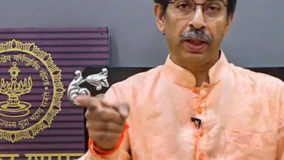 Thackeray clarified that the Maharashtra state government has already given tax relief for natural gas. Thackeray clarified that the Maharashtra state government has already given tax relief for natural gas.