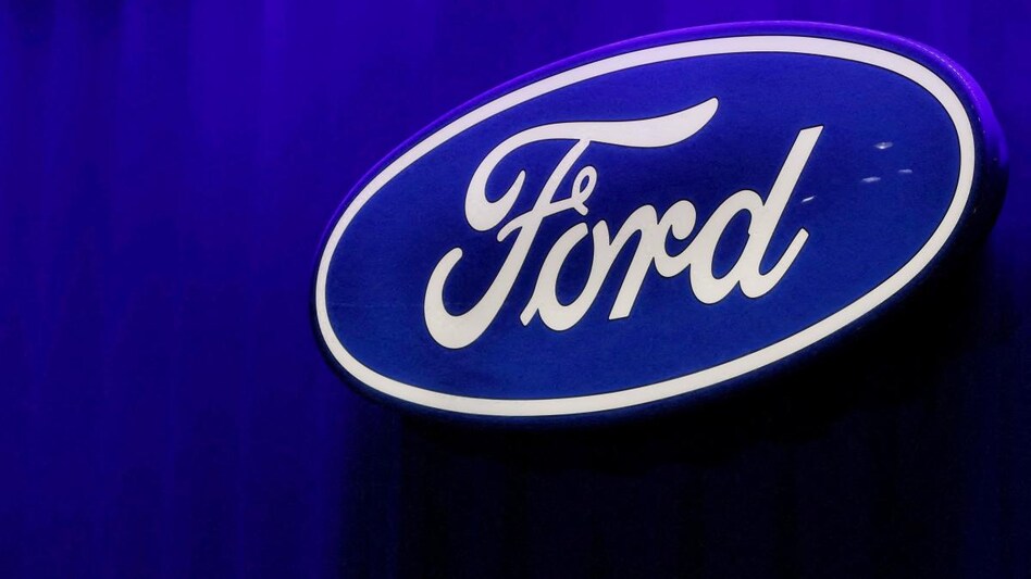 Ford sells 8 million shares of EV maker Rivian for $214 million Ford sells 8 million shares of EV maker Rivian for $214 million