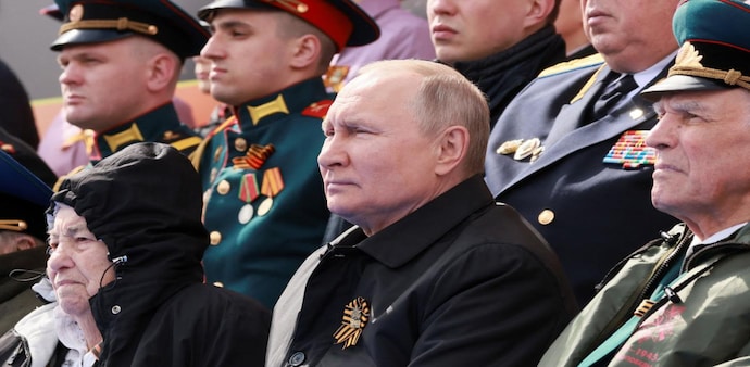 Russian President Vladimir Putin watches a military parade on Victory Day, which marks the 77th anniversary of the victory over Nazi Germany in World War Two, in Red Square in central Moscow. (Photo: Reuters) Russian President Vladimir Putin watches a military parade on Victory Day, which marks the 77th anniversary of the victory over Nazi Germany in World War Two, in Red Square in central Moscow. (Photo: Reuters)