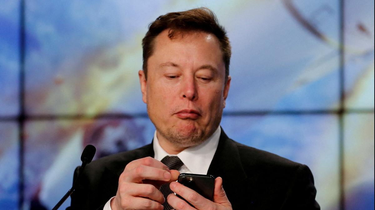 Investors think unlikely Elon Musk buys Twitter at agreed $44 billion price