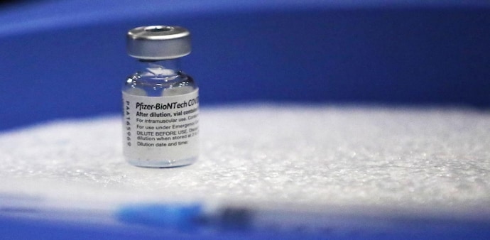 US FDA to approve Pfizer's COVID booster shot for 5-11 age group: Report (Photo: Reuters) US FDA to approve Pfizer's COVID booster shot for 5-11 age group: Report (Photo: Reuters)