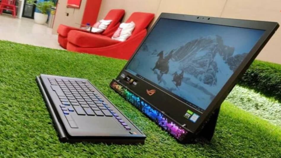 In the said quarter, HP shipped over 1.4 million units and continued to lead the overall PC market with a share of 33.8 per cent In the said quarter, HP shipped over 1.4 million units and continued to lead the overall PC market with a share of 33.8 per cent