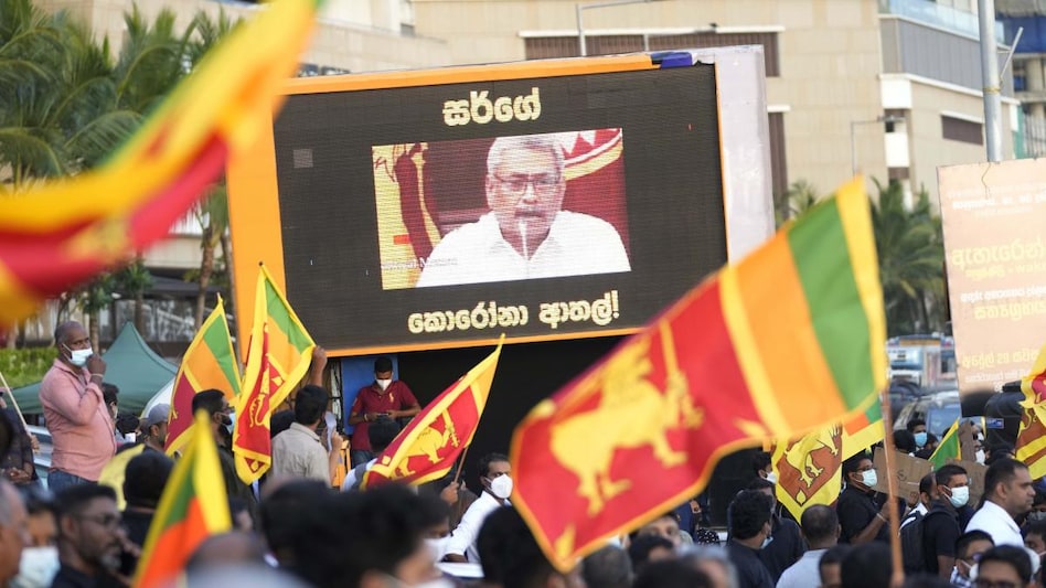 Hit hard by the pandemic, rising oil prices and government tax cuts, Sri Lanka has been left with as little as $50 million in useable foreign reserves Hit hard by the pandemic, rising oil prices and government tax cuts, Sri Lanka has been left with as little as $50 million in useable foreign reserves