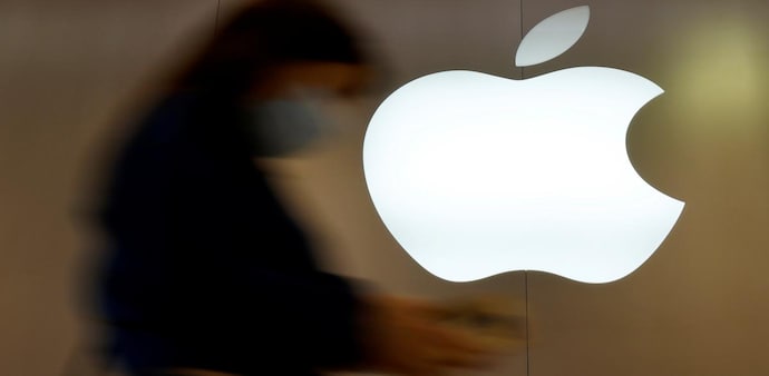 Apple is also expanding support for its screen reader VoiceOver with over 20 new languages and locales. These features will be available later this year with software updates across Apple platforms. Apple is also expanding support for its screen reader VoiceOver with over 20 new languages and locales. These features will be available later this year with software updates across Apple platforms.