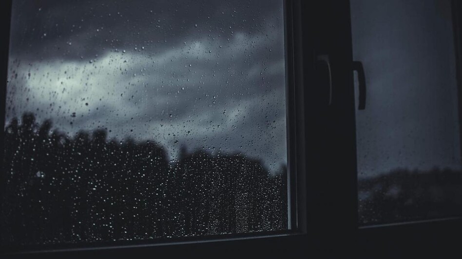 The weather office also warned of thunderstorms and heavy rainfall over the districts of Gangetic West Bengal between Tuesday and Friday next week in view of the likely formation of the cyclonic storm. The weather office also warned of thunderstorms and heavy rainfall over the districts of Gangetic West Bengal between Tuesday and Friday next week in view of the likely formation of the cyclonic storm.