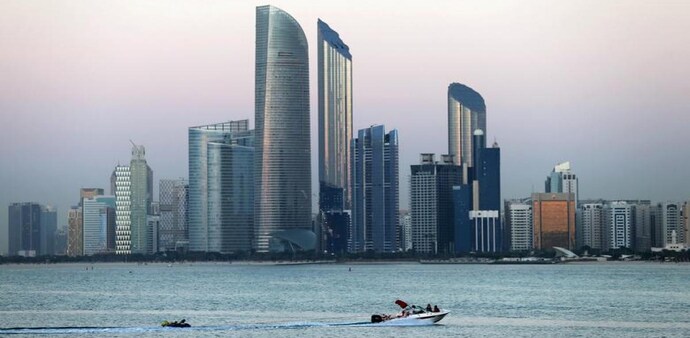 UAE to introduce unemployment insurance, seeks to attract investment (Photo: Reuters) UAE to introduce unemployment insurance, seeks to attract investment (Photo: Reuters)
