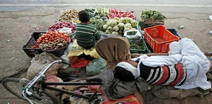 India this month banned wheat exports as a scorching heat wave curtailed output and domestic prices hit record highs. India this month banned wheat exports as a scorching heat wave curtailed output and domestic prices hit record highs.