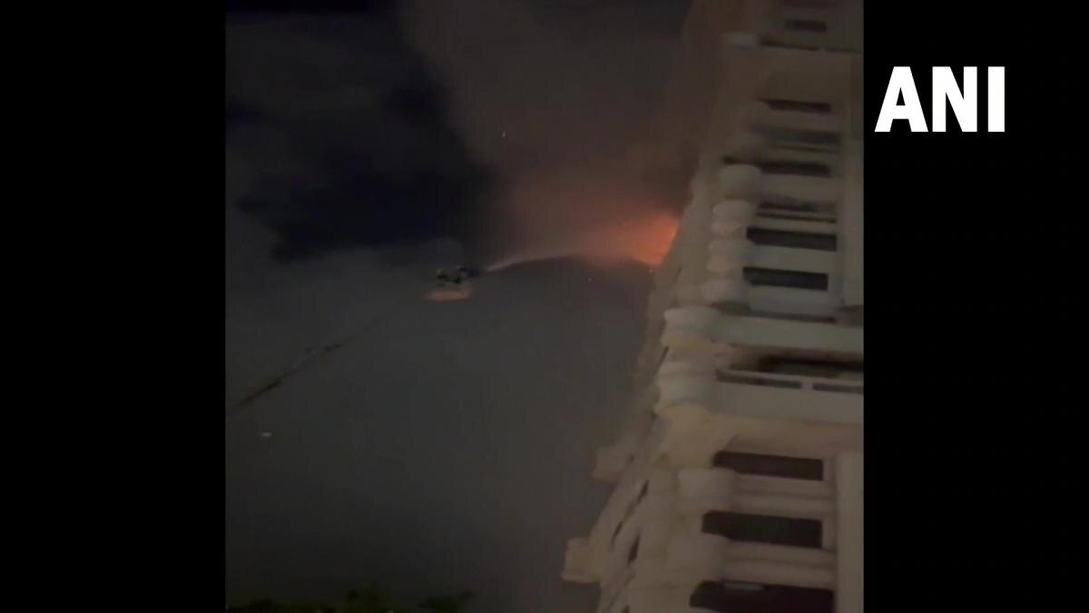 Fire breaks out on 14th floor in high-rise near SRK's Mannat bungalow