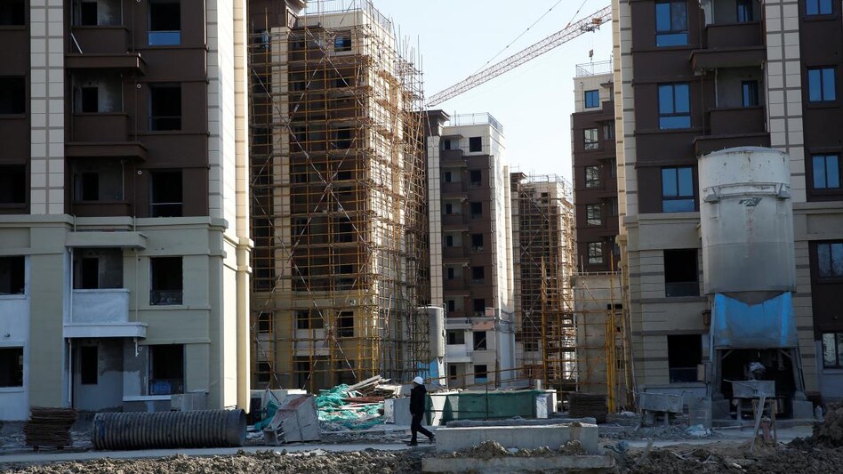 A new residential quarter of the Country Garden is seen in Shanghai, China, February 10, 2017. Picture taken February 10, 2017. (Photo: Reuters) A new residential quarter of the Country Garden is seen in Shanghai, China, February 10, 2017. Picture taken February 10, 2017. (Photo: Reuters)
