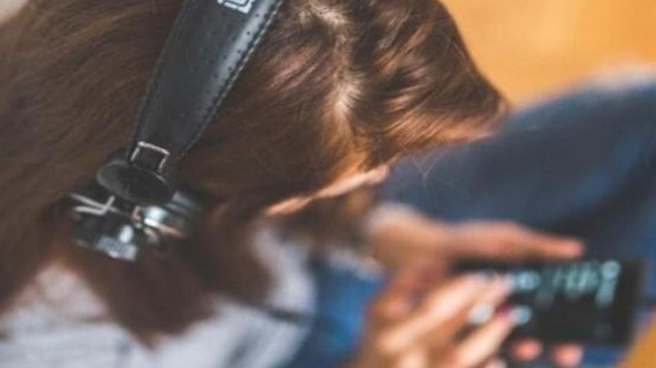 JioSaavn & aha offer joint subscriptions to expand user base JioSaavn & aha offer joint subscriptions to expand user base