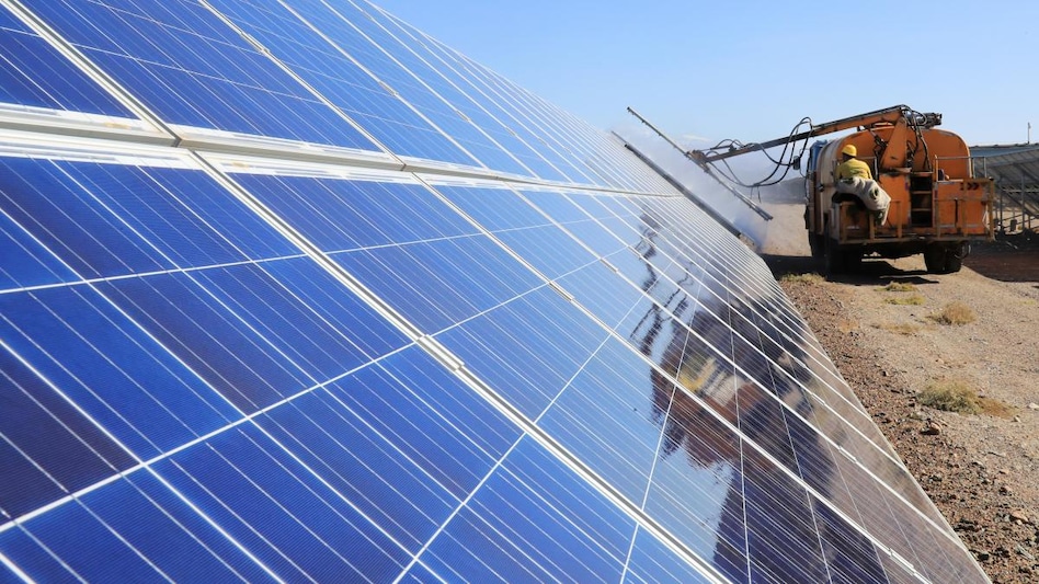 Tata Motors, Tata Power team up to build a solar rooftop expansion project in Pune (Photo: Reuters) Tata Motors, Tata Power team up to build a solar rooftop expansion project in Pune (Photo: Reuters)