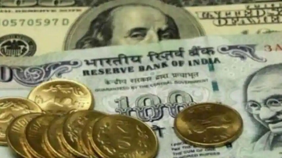 On Thursday, the rupee plunged 25 paise to close at its lifetime low of 77.50 against the US currency. On Thursday, the rupee plunged 25 paise to close at its lifetime low of 77.50 against the US currency.