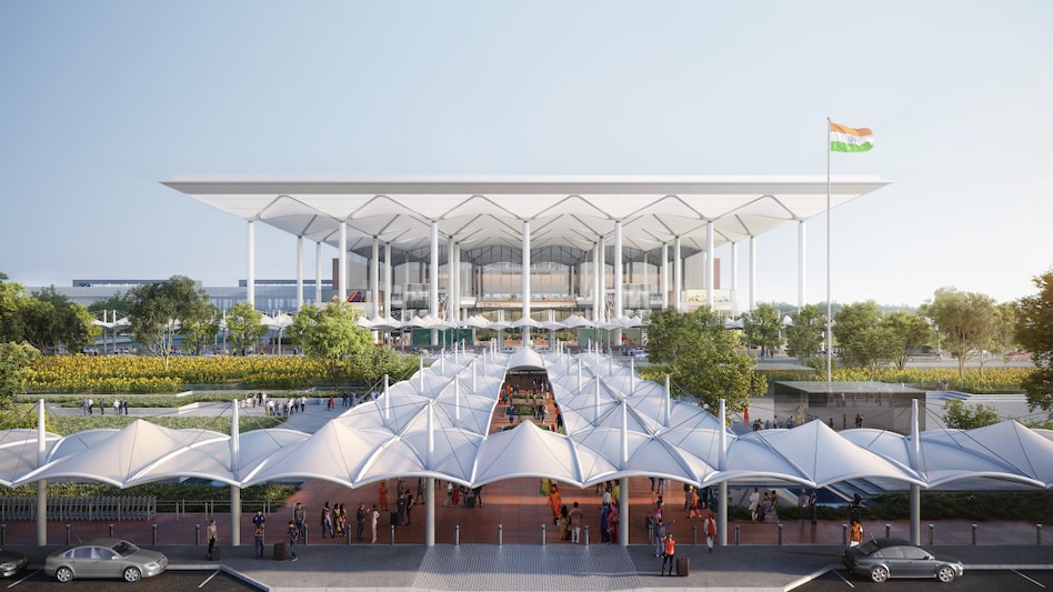 In the first phase of what would be the country’s largest airport once it’s ready by September 2024, more than 80 acres of land has been set aside on the eastern side for a large warehousing and logistics facility. In the first phase of what would be the country’s largest airport once it’s ready by September 2024, more than 80 acres of land has been set aside on the eastern side for a large warehousing and logistics facility.