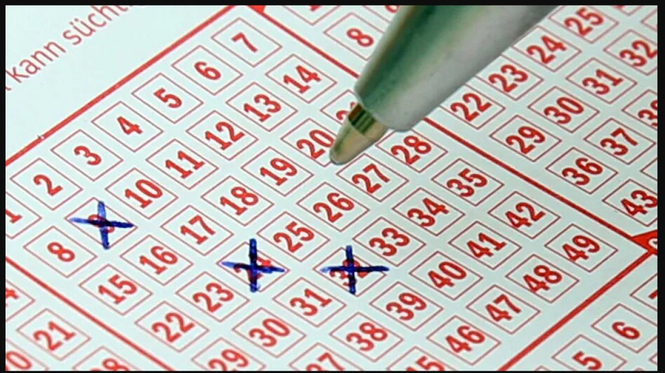 Kerala Lottery result: Akshaya AK-548 result and winners list to be declared today (11 May); check details here Kerala Lottery result: Akshaya AK-548 result and winners list to be declared today (11 May); check details here