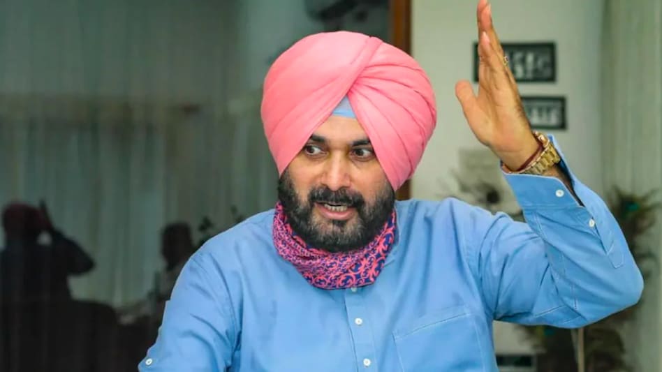 A bench of Justices A M Khanwilkar and S K Kaul allowed the review plea filed by the victim's family on the issue of the sentence awarded to Sidhu. A bench of Justices A M Khanwilkar and S K Kaul allowed the review plea filed by the victim's family on the issue of the sentence awarded to Sidhu.