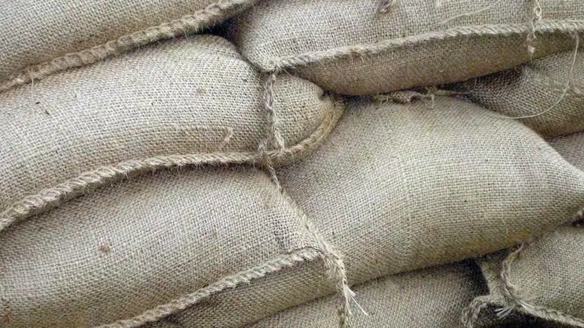 Govt decides to lift price capping on raw jute
