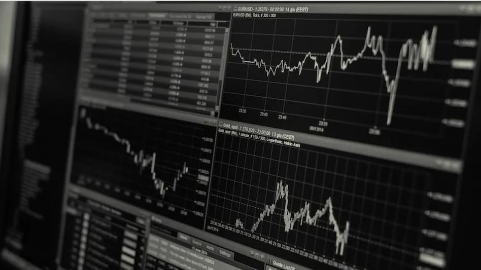 Hyperlocal solutions provider NextBillion.ai and electric ride-hailing platform BluSmart also raised significant VC rounds this week. Hyperlocal solutions provider NextBillion.ai and electric ride-hailing platform BluSmart also raised significant VC rounds this week.