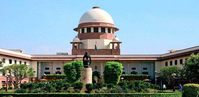 SC insists upon physical presence of lawyers; adjourns cases SC insists upon physical presence of lawyers; adjourns cases