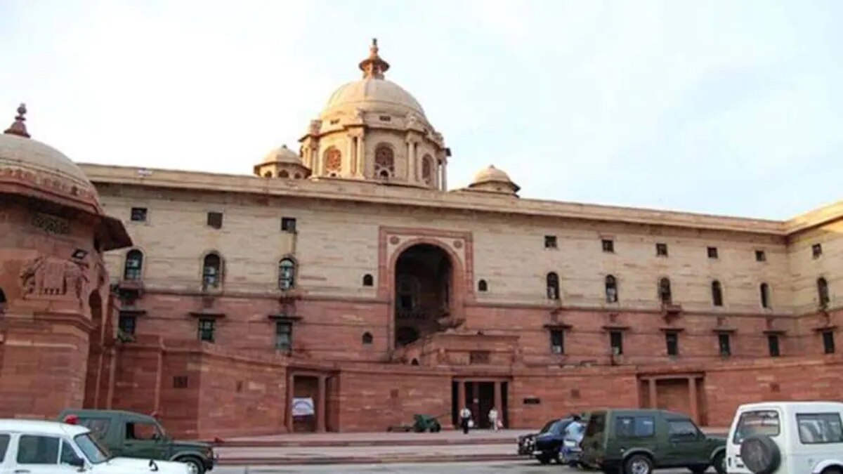 Govt warns against fake organisation carrying out recruitment in Uttarakhand, Punjab and Haryana Govt warns against fake organisation carrying out recruitment in Uttarakhand, Punjab and Haryana