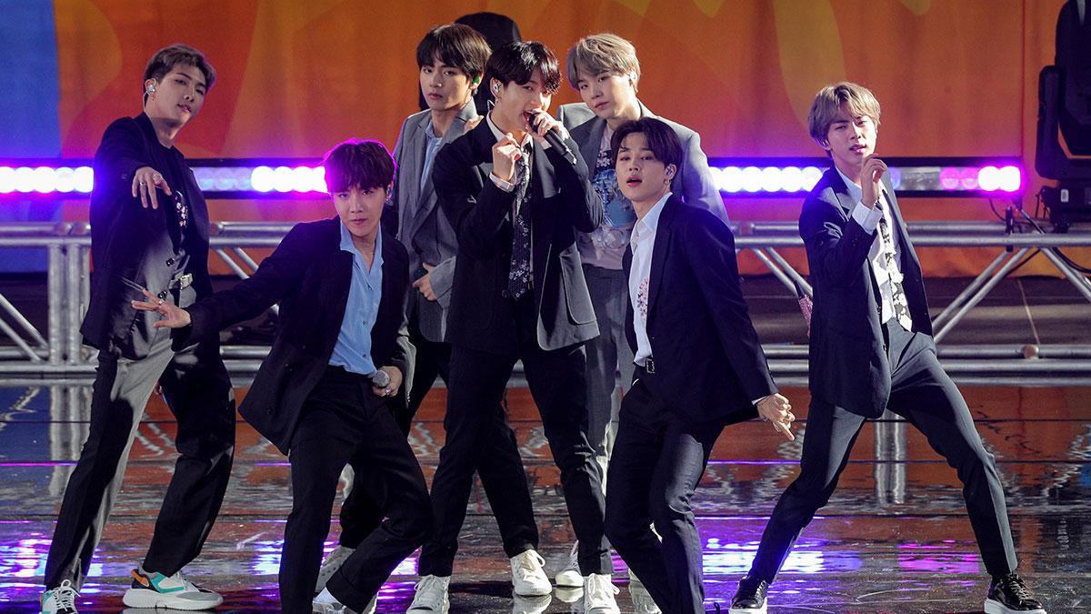 As soon as the announcement broke the Internet, HYBE's investors began dumping their stocks worth $1.7 billion. As soon as the announcement broke the Internet, HYBE's investors began dumping their stocks worth $1.7 billion.