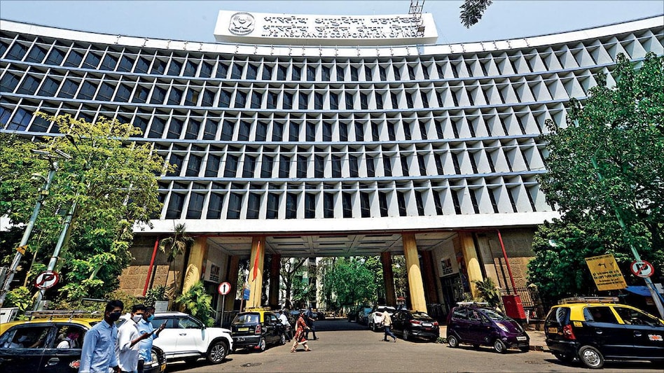 LIC stock is down nearly 30 per cent from its issue price of Rs 949 LIC stock is down nearly 30 per cent from its issue price of Rs 949