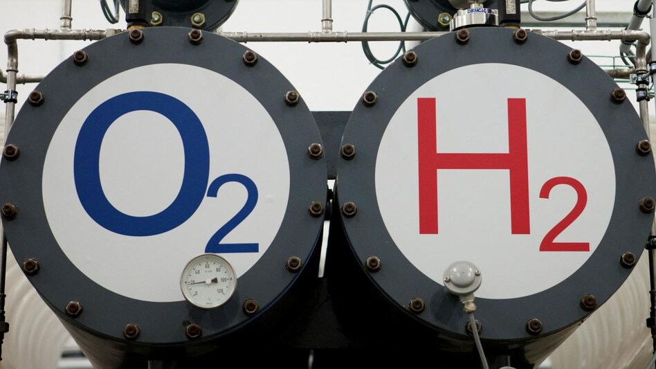 Govt discusses future export plan of hydrogen with Japan, Germany, others (Photo: Reuters) Govt discusses future export plan of hydrogen with Japan, Germany, others (Photo: Reuters)