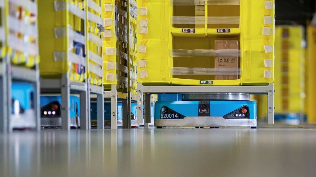 Amazon's new autonomous mobile robot will reduce the workload of warehouse workers Amazon's new autonomous mobile robot will reduce the workload of warehouse workers