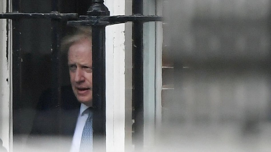 Boris Johnson meets Cabinet; tries to regain authority after rebellion (Photo: Reuters) Boris Johnson meets Cabinet; tries to regain authority after rebellion (Photo: Reuters)