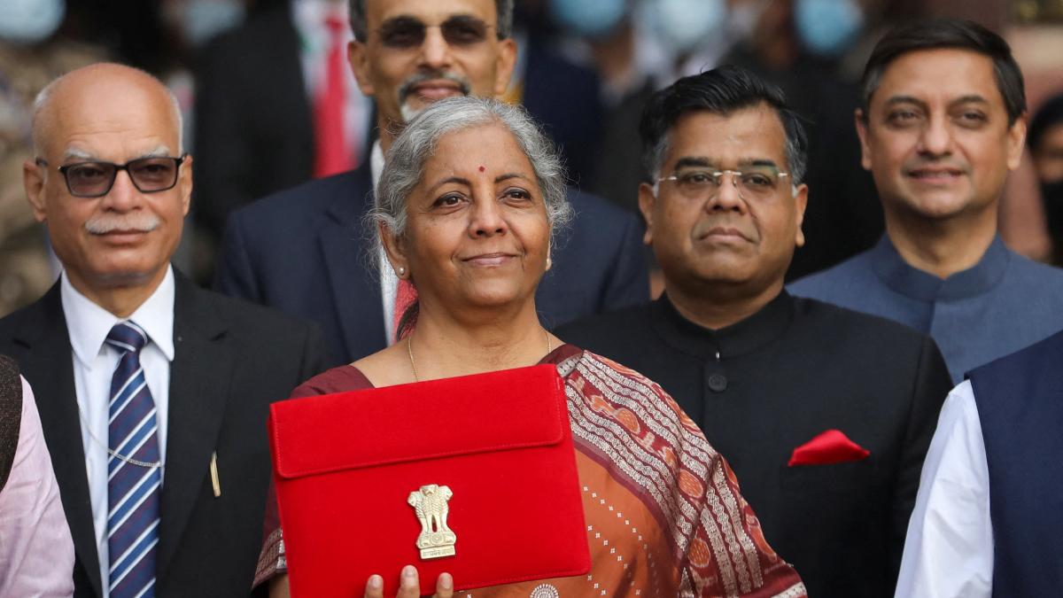Regulators should be well advanced, ahead of curve to deal with digitisation: FM - Vimarsana News